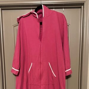 Pink Hooded Robe with White Trim pockets and zip.